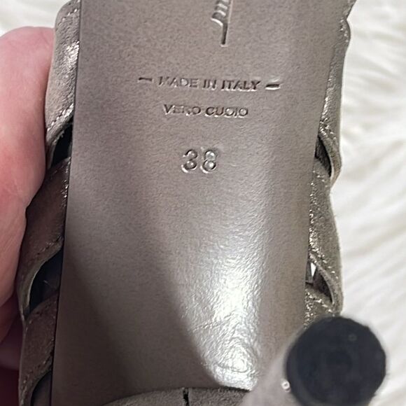 Maiyet Metallic Pewter Grey Platform  Heels Sz 38/US 7.5 - Picture 5 of 7